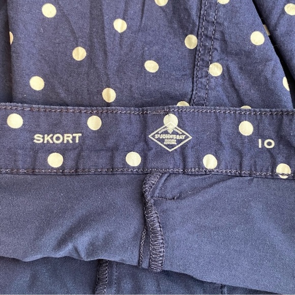 St. John's Bay Navy Blue Polka Dot Skort - Picture 10 of 11